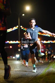 Runner Photo 4423800