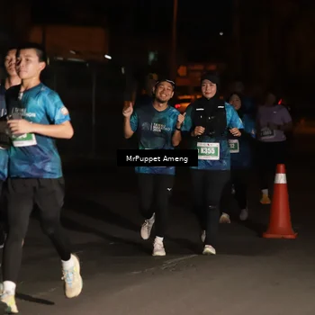 Runner Photo 4423812
