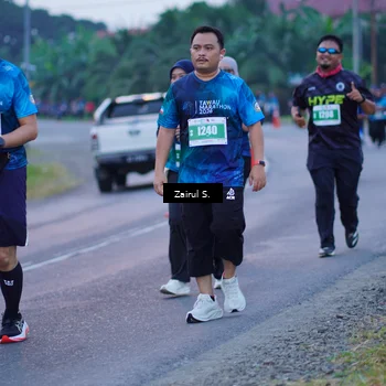 Runner Photo 4423931