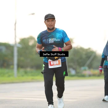 Runner Photo 4423957