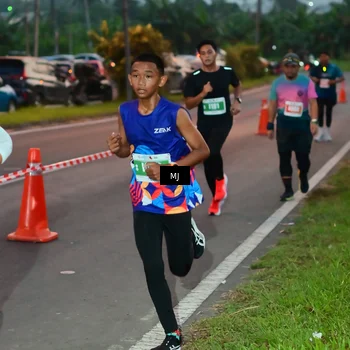 Runner Photo 4423977