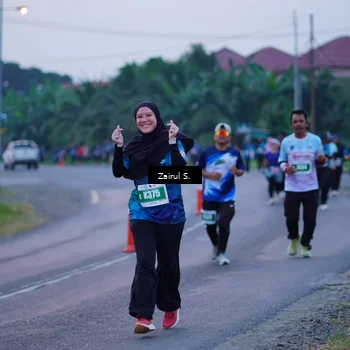 Runner Photo 4423996
