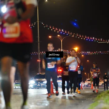 Runner Photo 4424046