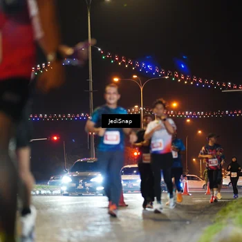 Runner Photo 4424059
