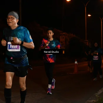 Runner Photo 4424088