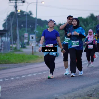 Runner Photo 4424101