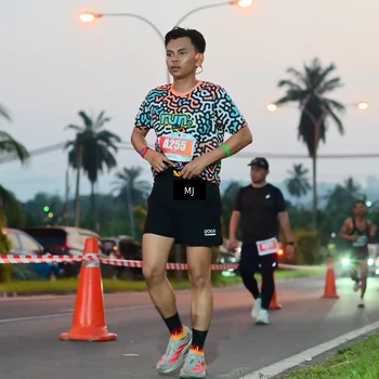 Runner Photo 4424120