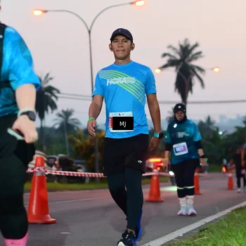 Runner Photo 4424209