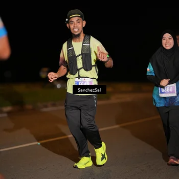 Runner Photo 4424214