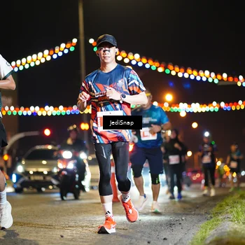 Runner Photo 4424231