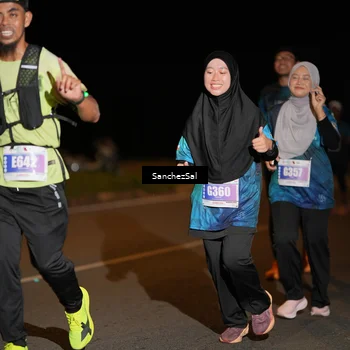 Runner Photo 4424271