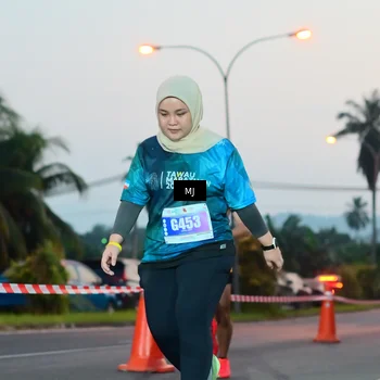 Runner Photo 4424299