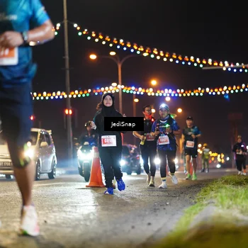 Runner Photo 4424318