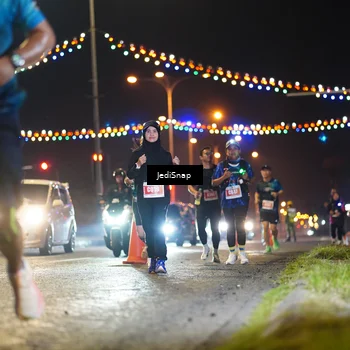 Runner Photo 4424340