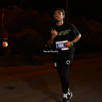 Runner Photo 4424342
