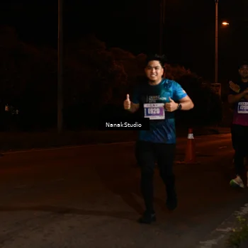 Runner Photo 4424364
