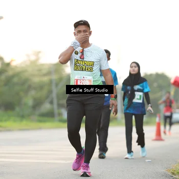 Runner Photo 4424375
