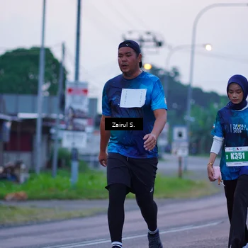 Runner Photo 4424459