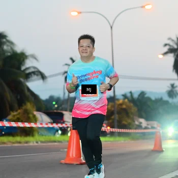 Runner Photo 4424470