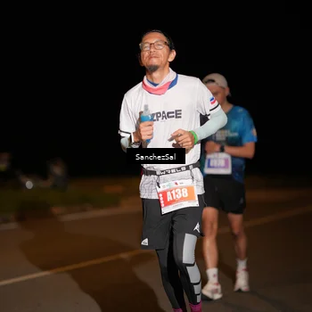 Runner Photo 4424472