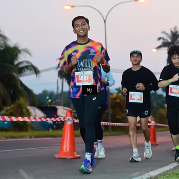 Runner Photo 4424478