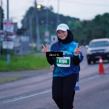 Runner Photo 4424515