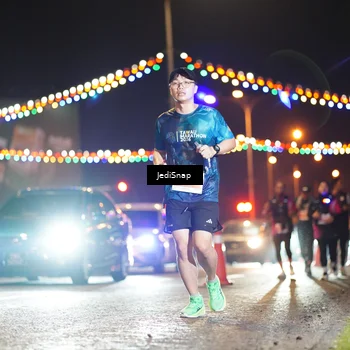 Runner Photo 4424525