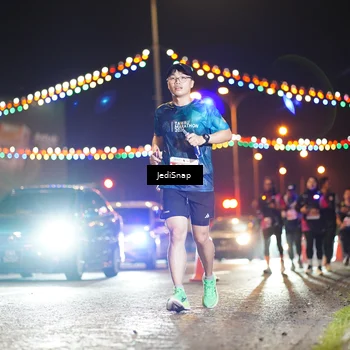 Runner Photo 4424547