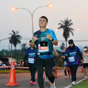 Runner Photo 4424553