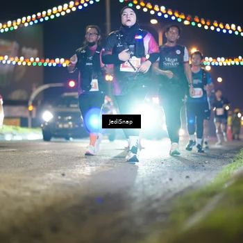 Runner Photo 4424572