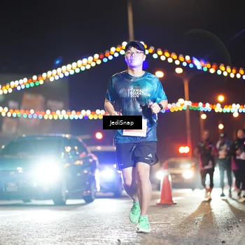 Runner Photo 4424591