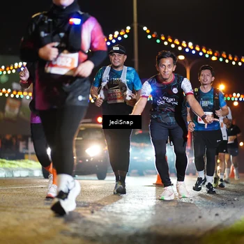 Runner Photo 4424629