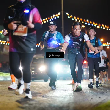 Runner Photo 4424631