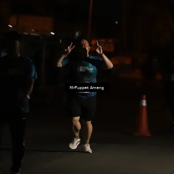 Runner Photo 4424648