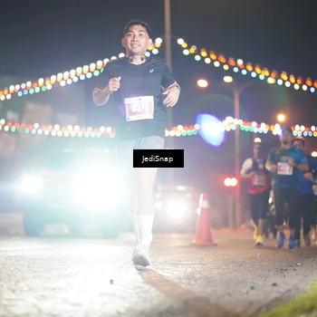 Runner Photo 4424803