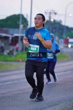 Runner Photo 4424851