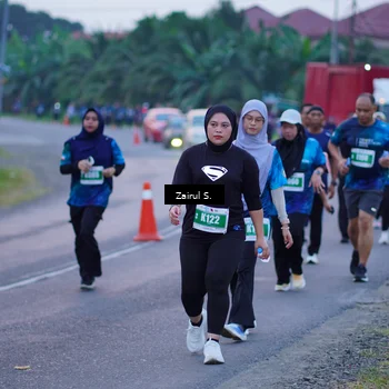 Runner Photo 4424993