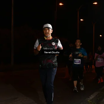 Runner Photo 4425049