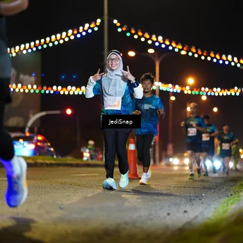 Runner Photo 4425143
