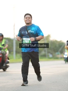Runner Photo 4425198