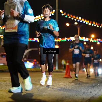 Runner Photo 4425201