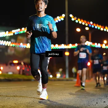 Runner Photo 4425235