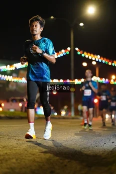 Runner Photo 4425241