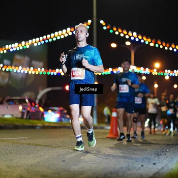Runner Photo 4425297