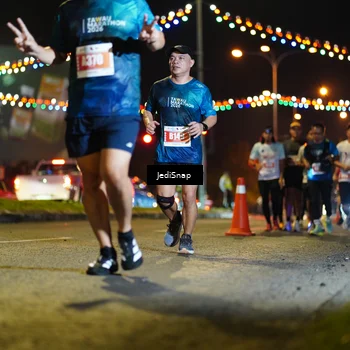Runner Photo 4425355