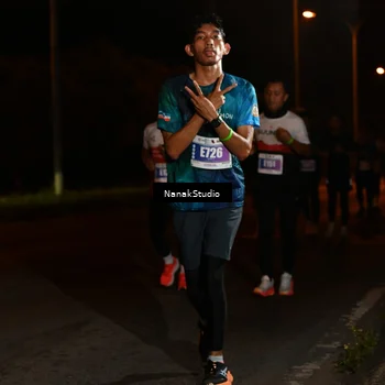 Runner Photo 4425387