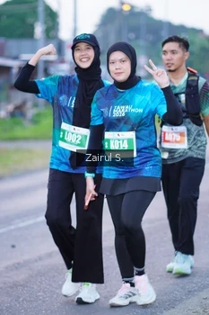 Runner Photo 4425403
