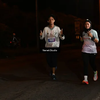 Runner Photo 4425407