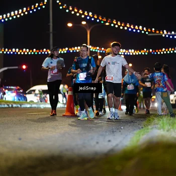 Runner Photo 4425430