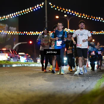 Runner Photo 4425450
